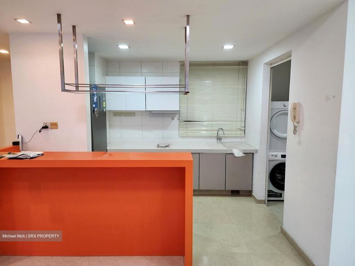 De Royale (D12), Condominium #633300521